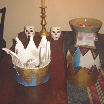 Crowns for my King Arthur Costume, First Try (left) a Paint Melt Job